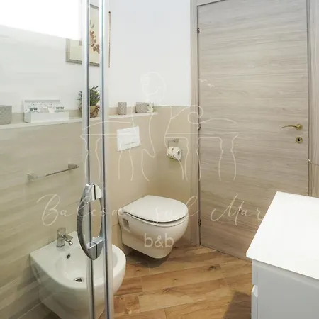 Balconi Sul Mare Bed & Breakfast 4*