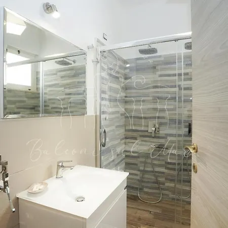 Balconi Sul Mare לינה וארוחת בוקר 4*