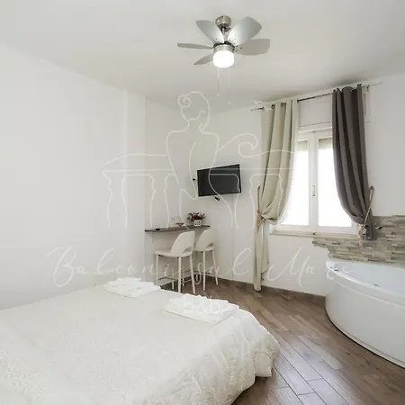 Balconi Sul Mare אוטרנטו