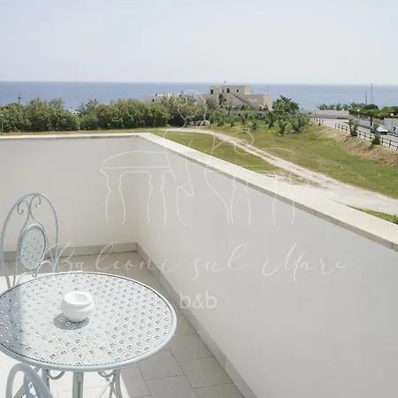 Balconi Sul Mare לינה וארוחת בוקר 4*