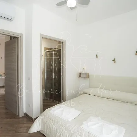 Balconi Sul Mare לינה וארוחת בוקר