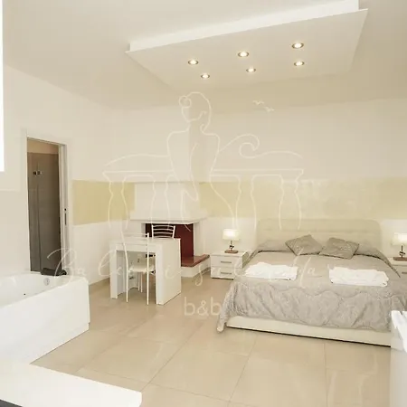 Balconi Sul Mare לינה וארוחת בוקר אוטרנטו